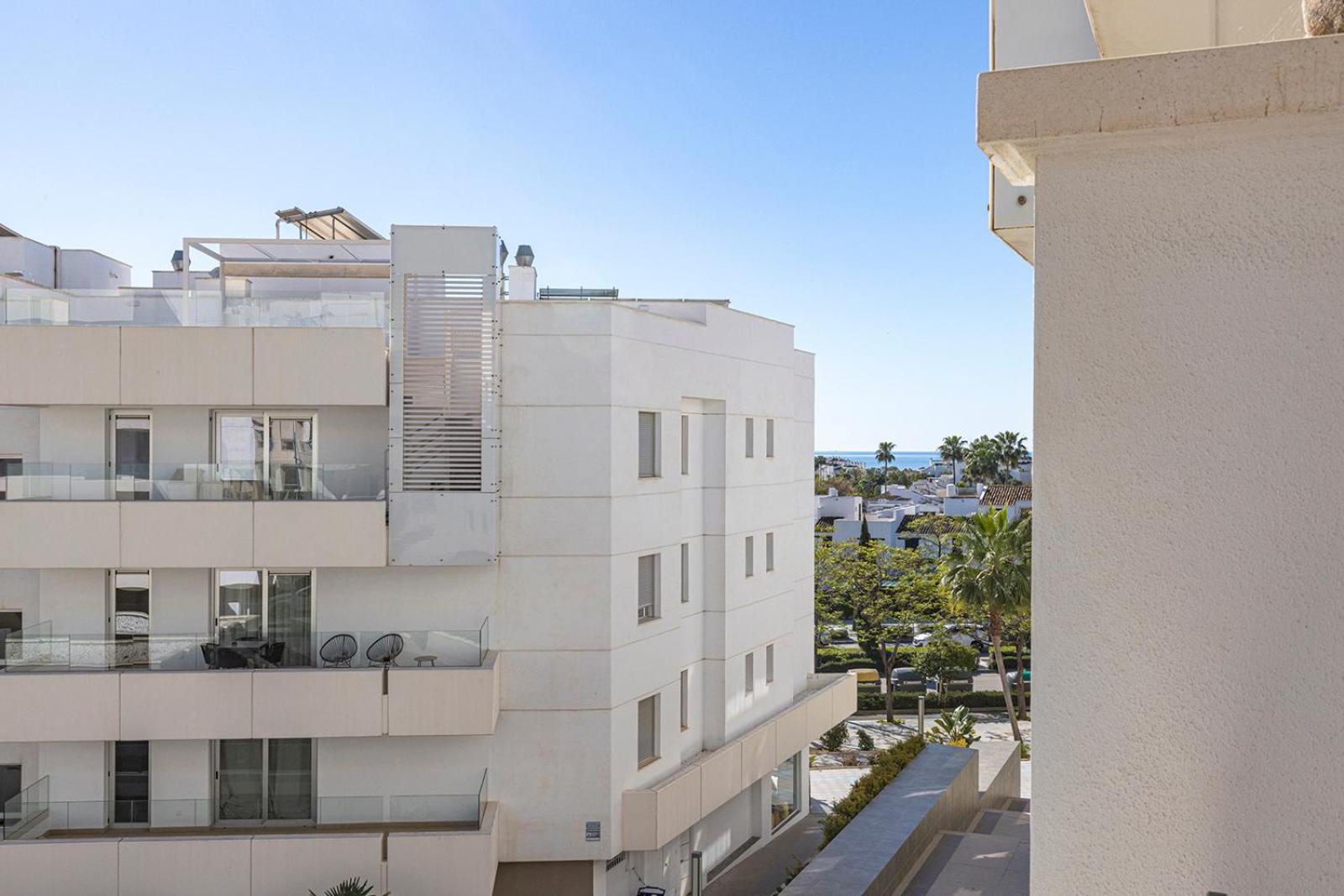Aqua Apartments Vento, Marbella Exterior photo